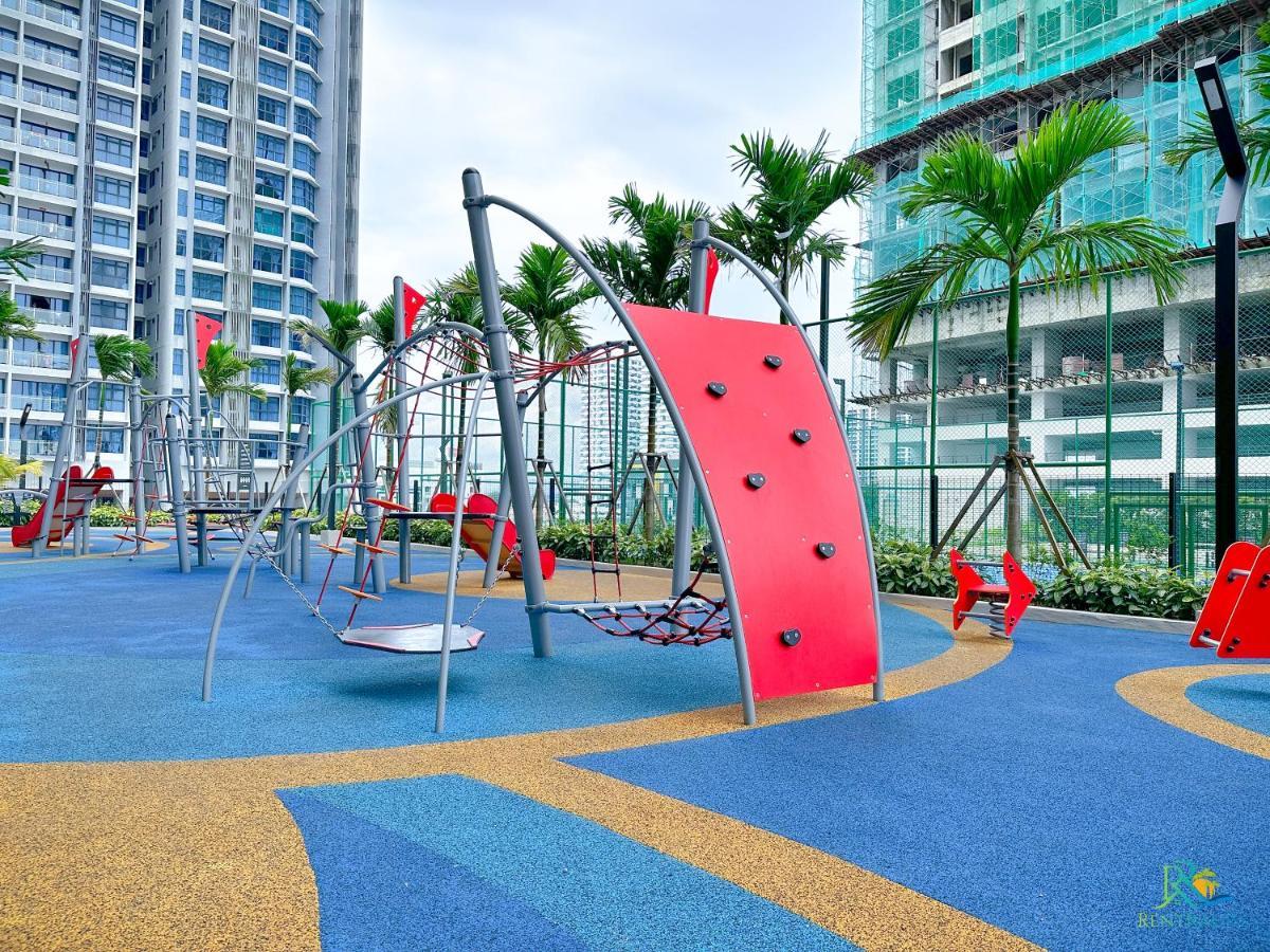 Bali Sea View Residences Melaka At Stayrene Экстерьер фото