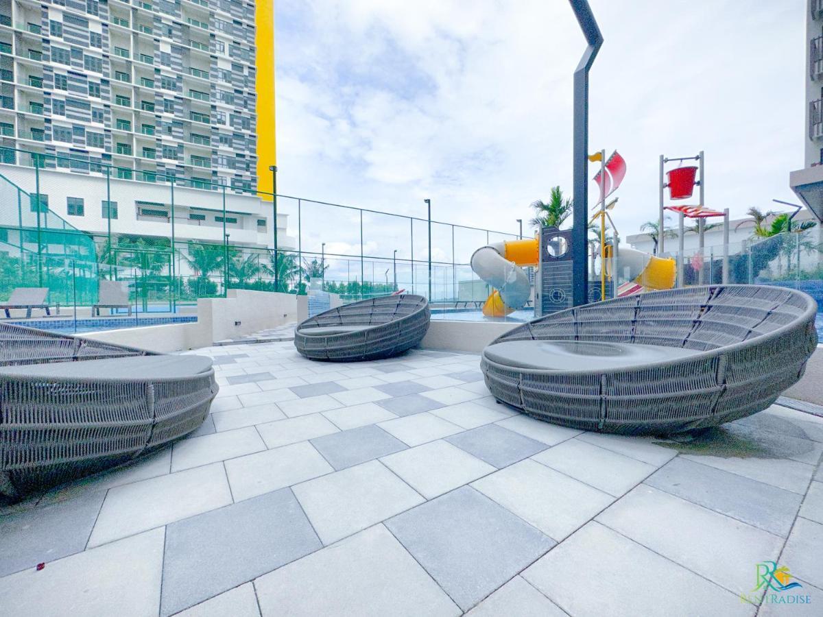 Bali Sea View Residences Melaka At Stayrene Экстерьер фото